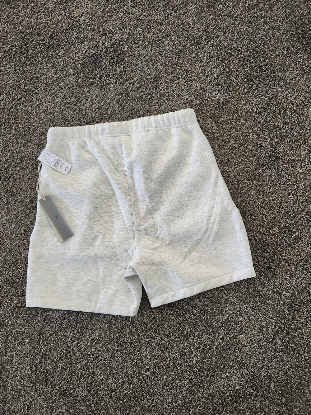 Essential Shorts - Light Oatmeal